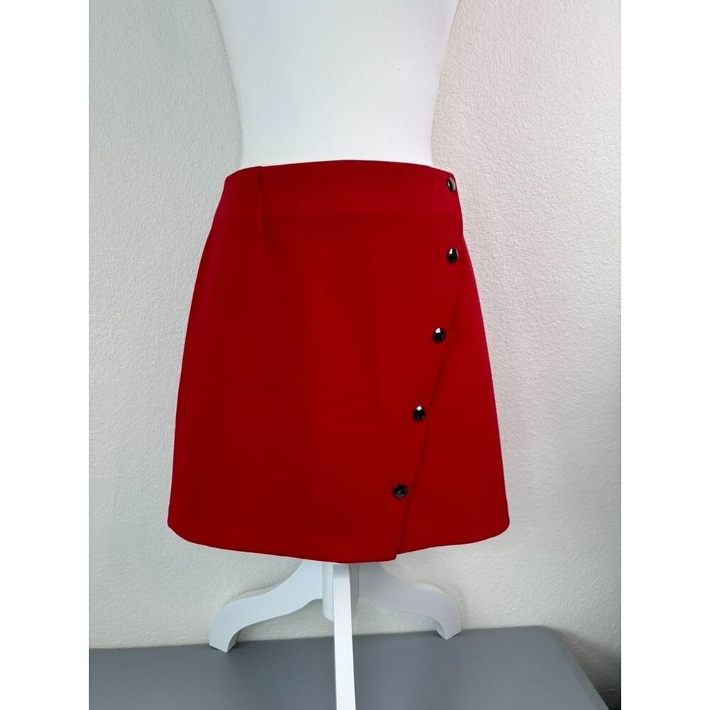 ASTR the Label women's medium red a-line evan mini‎ skirt snap front NWT